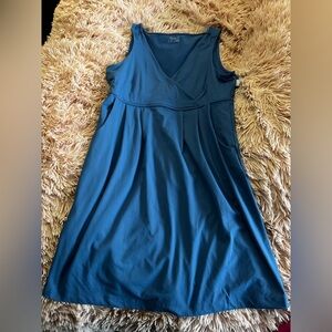 Eddie Bauer Aster Travel crossover dress lake blue l large NWT